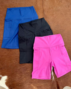 Biker shorts with pockets