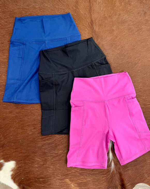 Biker shorts with pockets