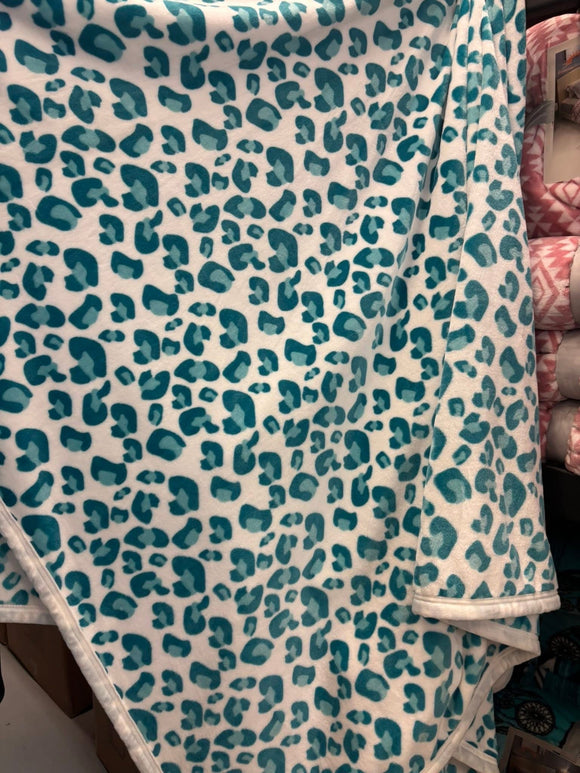Turquoise leopard King blanket